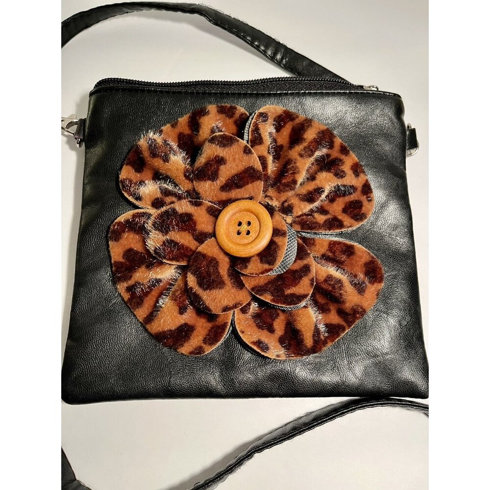 Sax Cross Body Bag Small Black‎ Purse Animal Print Leopard Artsy Flower Handbag